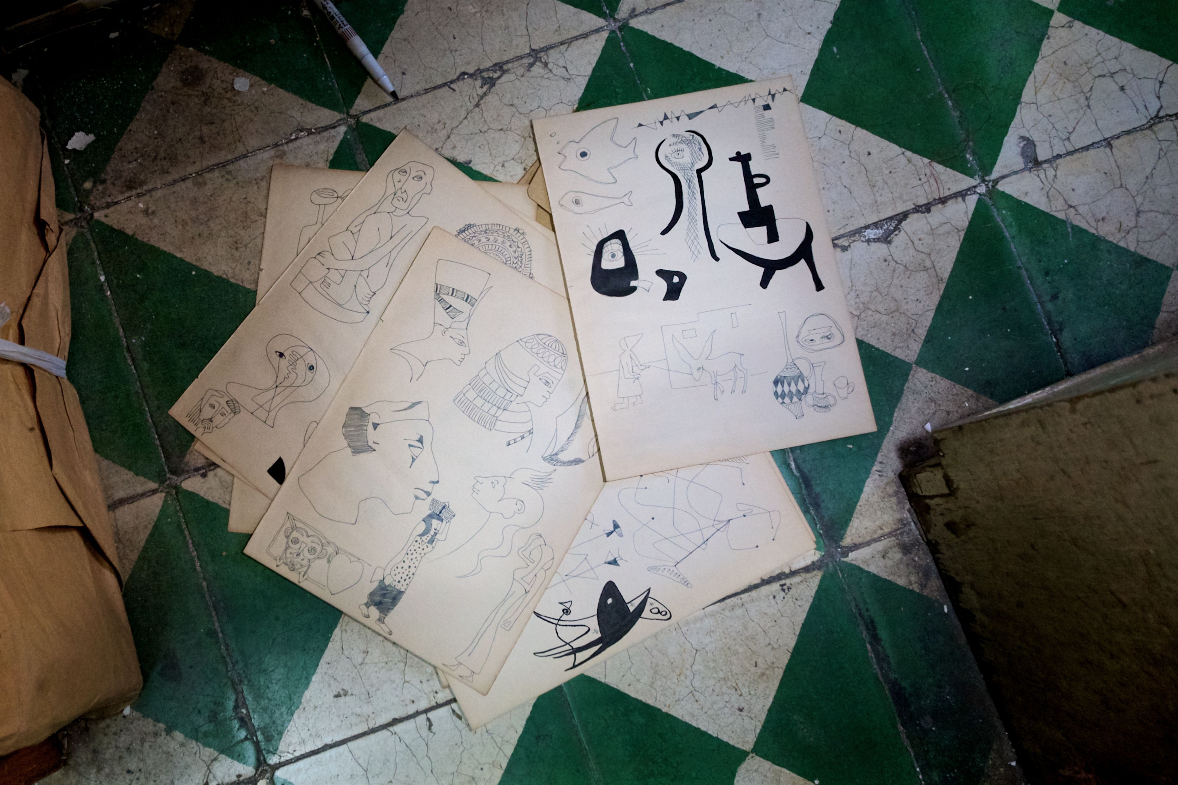 Ha Bik Chuenハ・ビクチュエン、香港現代アート Ha Bik Chuenハ・ビクチュエン、香港現代アート - メルカリ